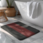 Tapete De Banheiro Couro Vintage Preto e Vermelho<br><div class="desc">Uma elegante imagem preta e vermelha do couro é costurada com um monograma personalizável.</div>