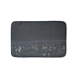 Tapete De Banheiro Egrets No Oceano Azul Da Meia-Noite