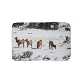 Tapete De Banheiro Elk no banho de neve