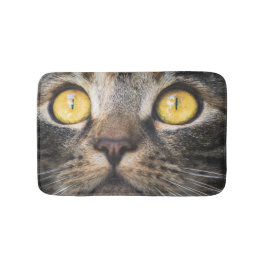 Tapete De Banheiro Fechamento de Gato com Olhos Amarelos