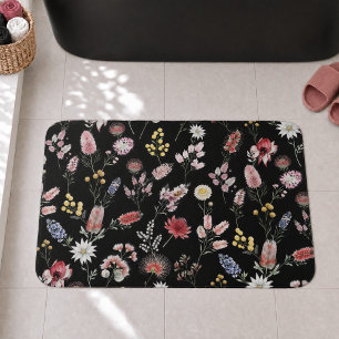 Tapete De Banheiro Flores Silvestres Românticas e Sombrias em Aquarel
