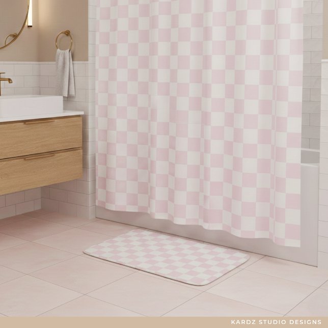 Tapete De Banheiro Modern Pink Checkered Pattern (Shower curtain sold separately. )