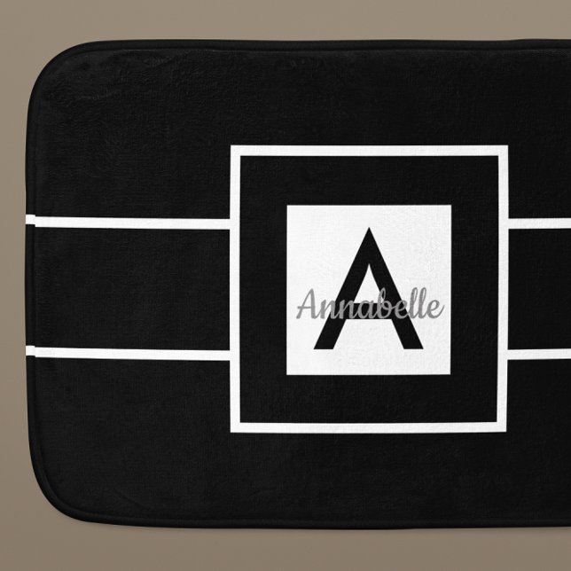 Tapete De Banheiro Monograma branco preto personalizado (Criador carregado)