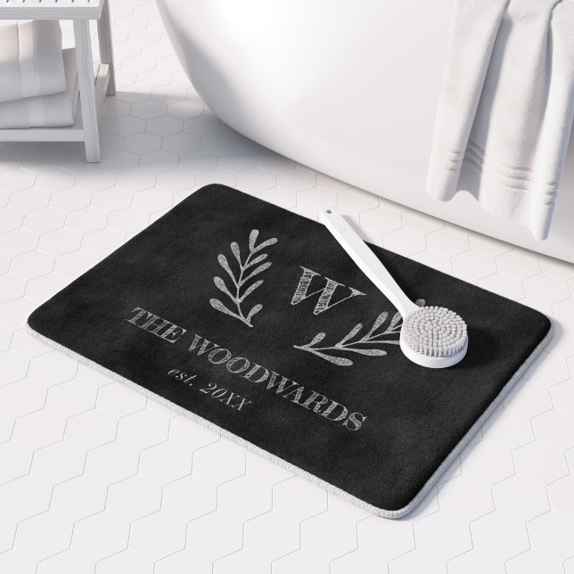 Tapete De Banheiro Monograma da família russa de chalkboard Laurel Wr (Criador carregado)