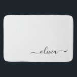 Tapete De Banheiro Nome do Monograma Girly de Script Moderno Branco N<br><div class="desc">Bath Mats do Nome do Monograma Simples Preto e Branco. Isso faz a formatura perfeita,  aniversário,  casamento,  chá de panela,  aniversário,  chá de fraldas ou presente de festa de solteira para alguém que ama luxo de vidro e estilos quíticos.</div>