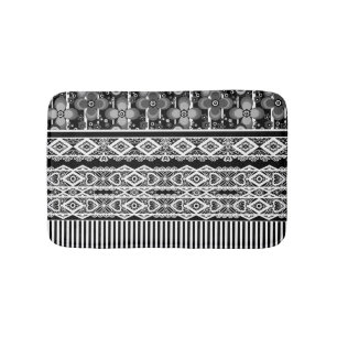 Tapete De Banheiro Padrão preto e branco com rendas e retalhos