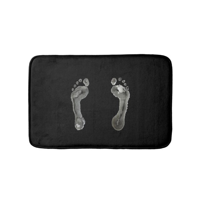 Tapete De Banheiro Pegadas cobertas (preto) (frente)