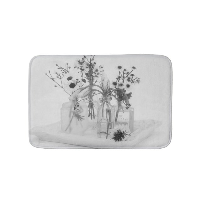 Tapete De Banheiro Quatro Frascos E Flores Brancas (frente)