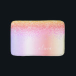 Tapete De Banheiro Rainbow Pastel Girly Glitter Metal Monograma Nome<br><div class="desc">Rainbow Pastel Faux Foil Metálico Sparkle Glitter Brugado Metal Monograma Nome Bath Mats. Isso faz a formatura perfeita,  aniversário,  casamento,  chá de panela,  aniversário,  chá de fraldas ou presente de festa de solteira para alguém que ama luxo de vidro e estilos quíticos.</div>