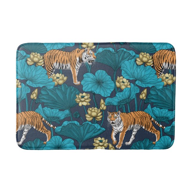 Tapete De Banheiro Tigres no lago de lótus amarelo (Frente)