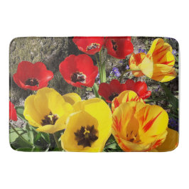 Tapete De Banheiro Tulipas Amarelas e Vermelhas