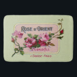 Tapete De Banheiro Vintage French Perfume Floral Ad Art<br><div class="desc">A ilustração francesa encantadora criava anunciar fragrância Rosa d'Orient para uma empresa de Paris com rosas cor-de-rosa e fundo verde-menta.</div>