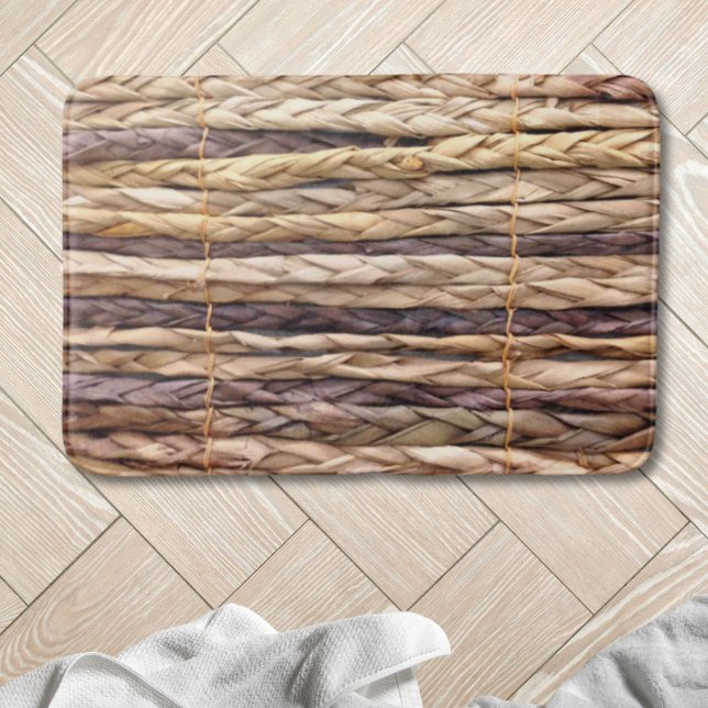 Tapete De Banheiro wicker de tecido rústico em praia, estilo ilha tro (tropical island style beach rustic woven wicker bath mat)