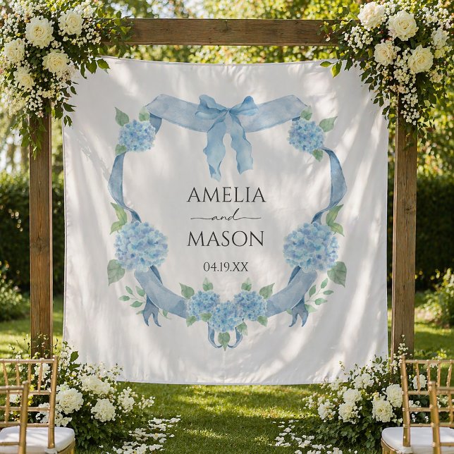 Tapete De Parede Aquarela Crista de Hortênsia Azul Casamento (Watercolor Blue Hydrangea Crest Wedding Tapestry)