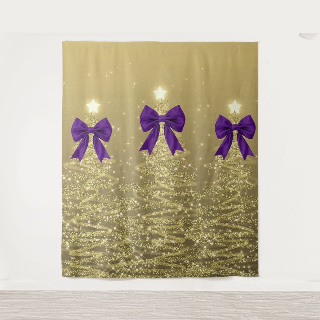 Tapete De Parede Árvores Brilhantes de Natal Douradas com Laço Roxo (Frente)