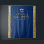 Tapete De Parede Bar Mitzvah Foto Plano de Fundo Azul Dourado<br><div class="desc">Bar Mitzvah Personalizou a Tapeçaria do Fundo de Fotos com fundo azul marinho e bordas de faixa de brilho dourado brilhante e estrela de ouro falsa de David no topo. Altere as cores e fontes de fundo clicando em "personalizar mais" para design.</div>