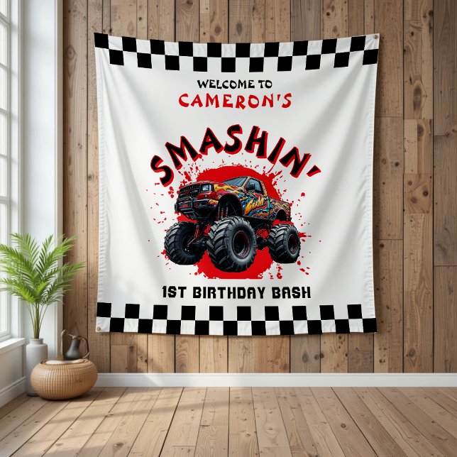 Tapete De Parede Boas-vindas ao primeiro aniversario Verificado por (Monster Truck Smash Checkered 1st Birthday Welcome Tapestry
)