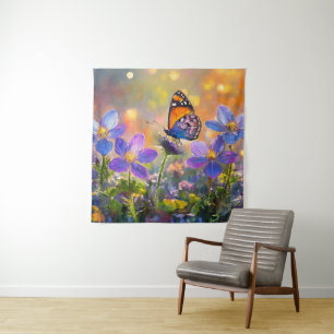 Tapete De Parede Borboleta Pequena sobre flores silvestres no nasce