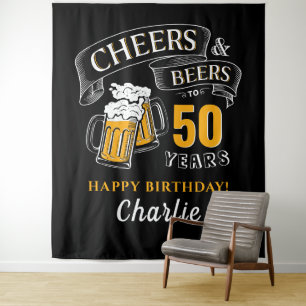 Tapete De Parede Brinde de Ouro Preto e Cervejas para Aniversário d