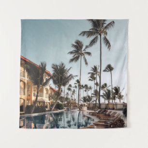 Tapete De Parede Câmaras de salão de madeira castanho perto da pisc