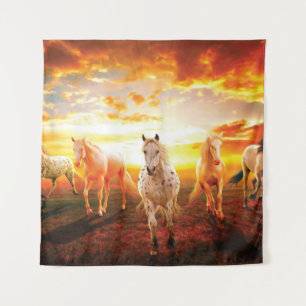 Tapete De Parede Cavalos no travesseiro decorativo do pôr do sol