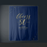 Tapete De Parede Cheers to 80 years | Gold & Navy Birthday Party<br><div class="desc">This modern tapestry is perfect for a chic gold & navy blue color theme birthday party. Your guest will enjoy taking a photo with this sophisticated party backdrop and remember your special day. The design features golden typography " Cheers to 80 years " and sparkle graphics. You can personalize the...</div>