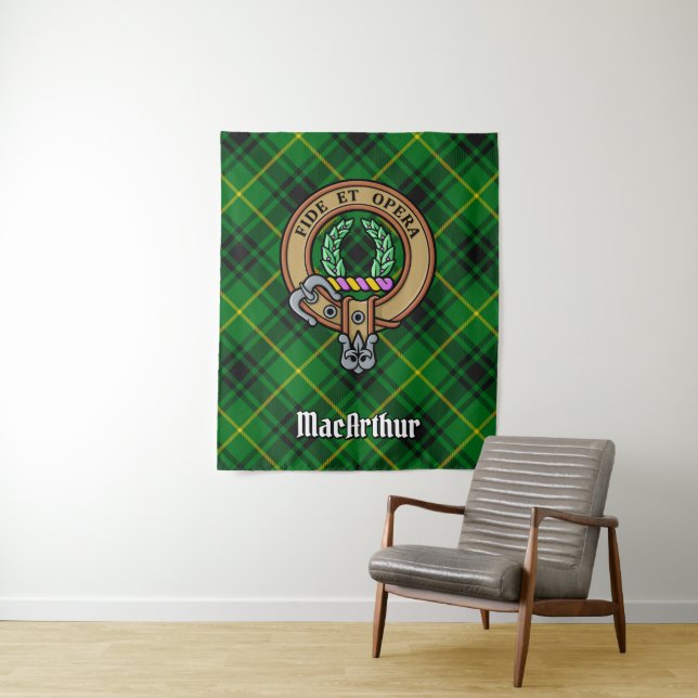 Tapete De Parede Clan MacArthur Crest sobre Tartan (In Situ)