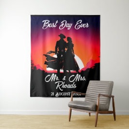 Tapete De Parede Cowboy e noiva no casamento do sol