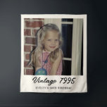 Tapete De Parede Custom Vintage Photo Birthday Party<br><div class="desc">Personalized Birthday Party Decor, Custom Vintage Photo Birthday Party Background, 30th Birthday Banner, 30th, 40th, 50th, Birthday Tapestry.</div>