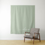 Tapete De Parede Elegante do Monograma Moderno Minimalista Verde Sa<br><div class="desc">Apresentando nossa Coleção Elegante do Monograma Moderno Minimalista Verde: Elevem sua estética com sofisticação serena e elegância eterno. Nossa coleção mostra designs minimalistas em uma matiz verde tranquila, complementada por monogramas refinados adaptados ao seu estilo pessoal. De papelaria polida a acessórios versáteis, cada peça da nossa coleção é meticulosamente trabalhada...</div>