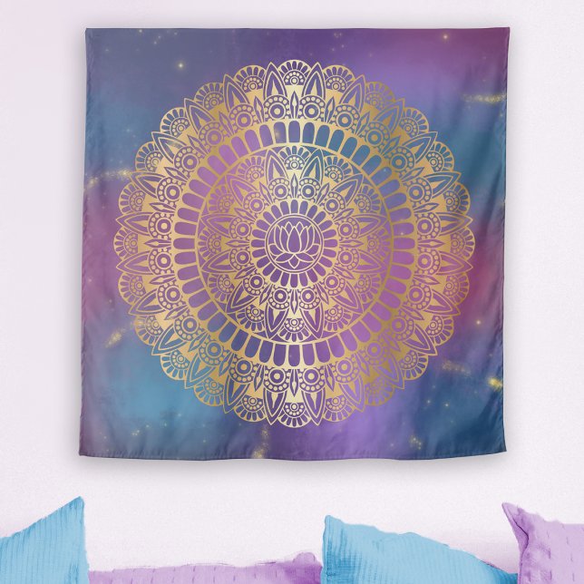 Tapete De Parede Elegante Dourado na Nebulosa Brilhante Lotus Henna (Criador carregado)