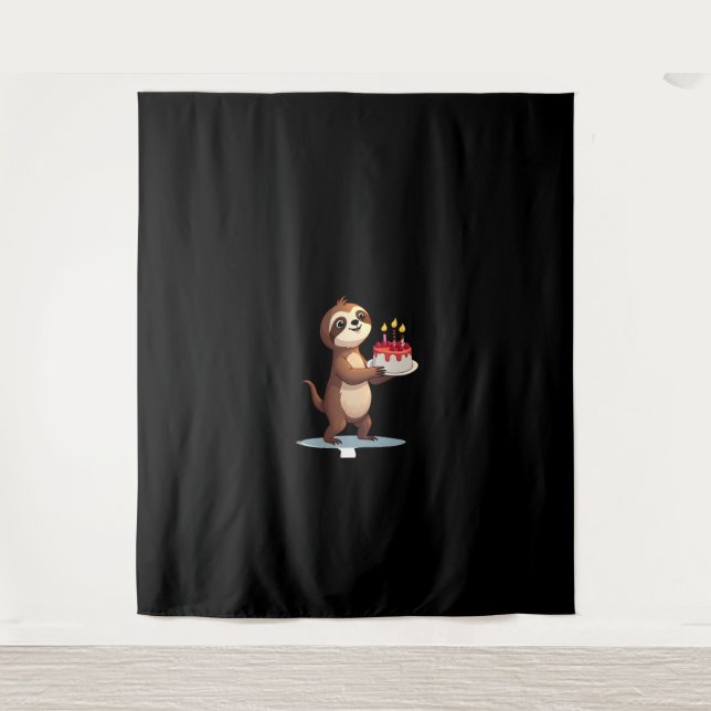 Tapete De Parede Funny Birthday Cake with Sloth Costume for Boys an (Frente)