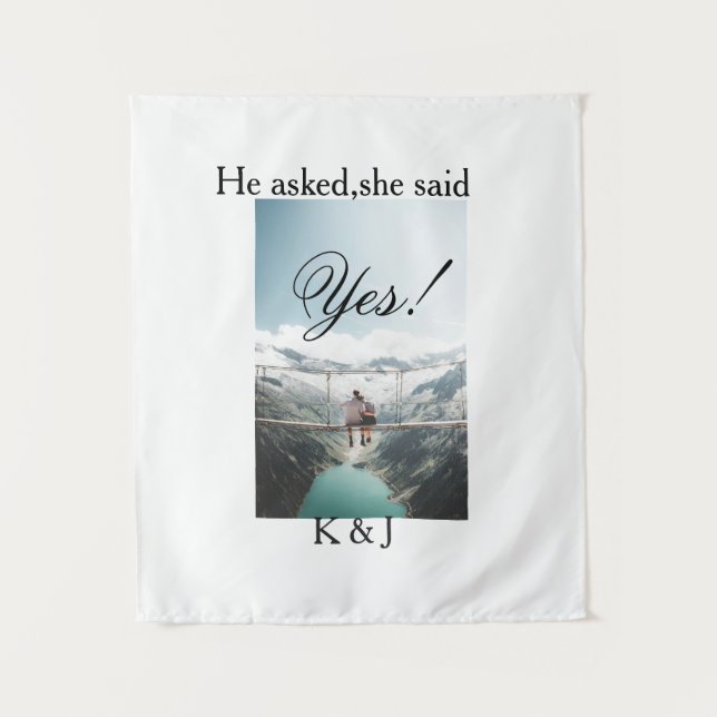 Tapete De Parede He asked she said yes engagement photo name stylis (Frente)