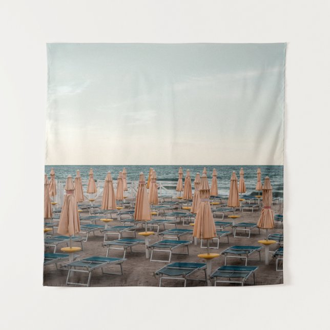 TAPETE DE PAREDE LOTE DE UMBRELLA ROWN (Frente)