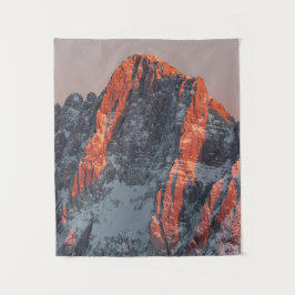 Tapete De Parede Luz solar nas montanhas de neve