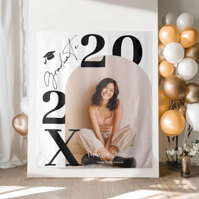 Tapete De Parede Modern Bold Black white Trendy photo graduation (Modern Bold Black white Trendy photo graduation Tapestry)