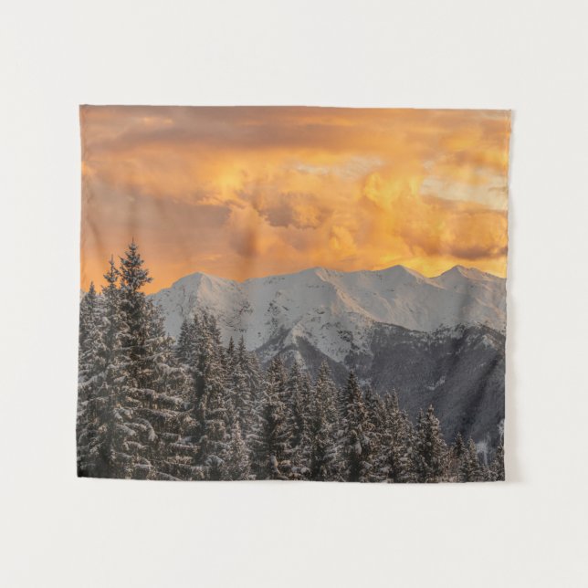 Tapete De Parede Nuvens de laranja acima das montanhas e da florest (Frente (Horizontal))