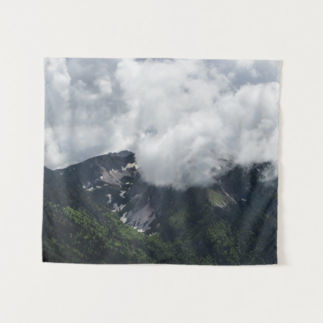 Tapete De Parede Nuvens que cobrem montanhas (Frente (Horizontal))