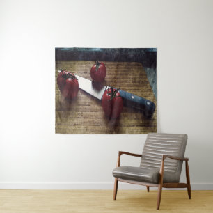 Tapete De Parede Três tomates vermelhos num conselho