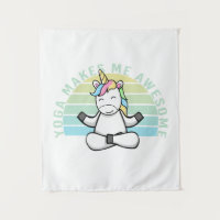 Um unicórnio engraçado fazendo yoga.