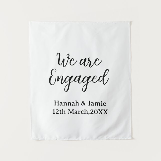 Tapete De Parede We are Engaged couple name date calligraphystylish (Frente)