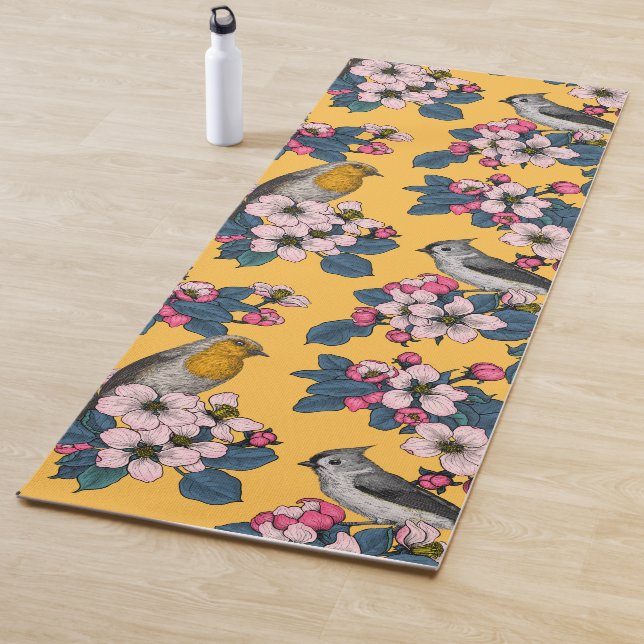 Tapete De Yoga Aves e Blossomas em amarelo (In Situ)