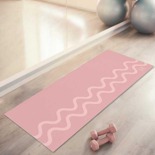 Tapete De Yoga Blush Pink Modern Minimal Wavy Lines With Initials (Disclaimer: This image is a digital mockup.)