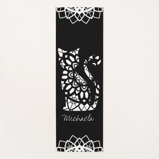 Tapete De Yoga Bonito Nome Mandala Girly Black Personalizável (Frente)