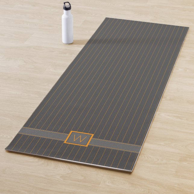 Tapete de Yoga Cinza com Listras Laranja (In Situ)