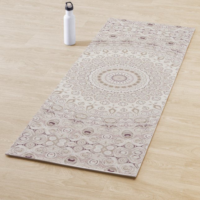 Tapete De Yoga Design do padrão Beige e Taupe Mandala (In Situ)