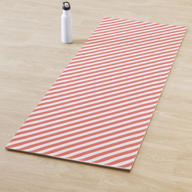 Tapete De Yoga Diagonal pattern of pink and white stripes (In Situ)