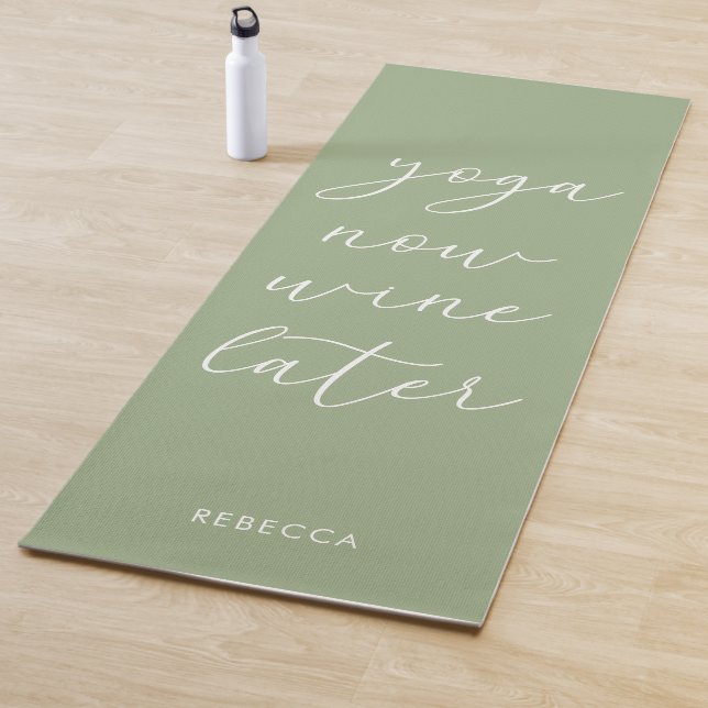 Tapete De Yoga Diversão Chic Sage Green Script Yoga Agora Vinho D (In Situ)