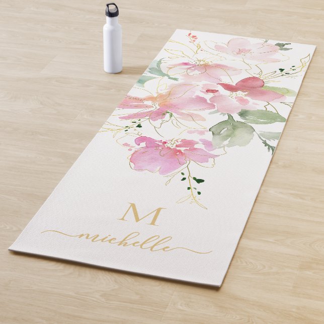 Tapete De Yoga Elegant Pink Floral Gold Script Monogram (In Situ)