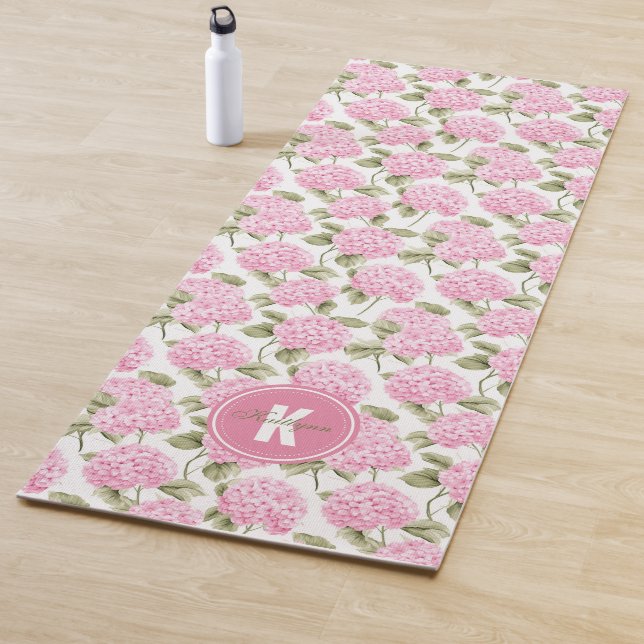Tapete De Yoga Elegant Pink Hydragea Flowers Pattern Monogram (In Situ)